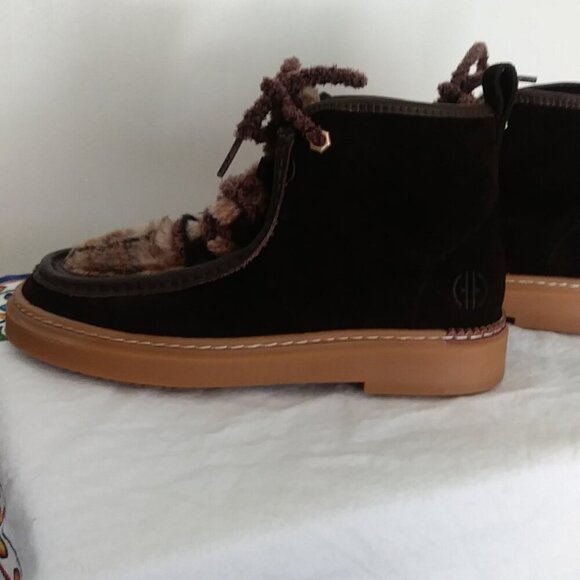 Cole Haan Summit Chukka Boots 5B Faux Fur Suede NWOB - Picture 9 of 11